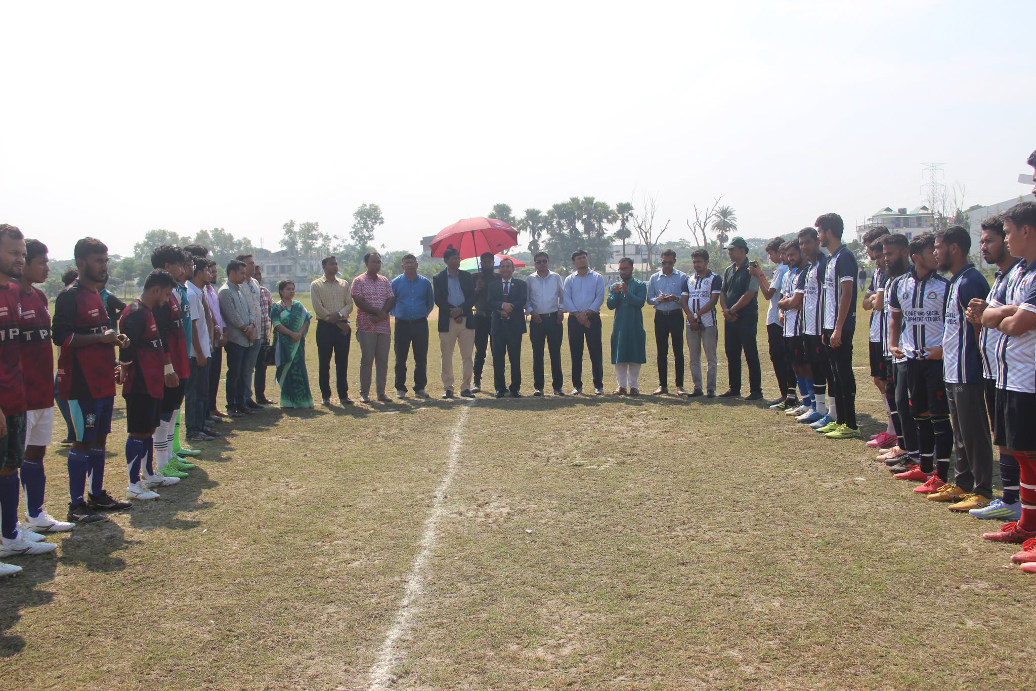 নজরুল বিশ্ববিদ্যালয়ে আন্তঃ বিভাগ (ছাত্র) আন্তঃ অনুষদ (ছাত্রী) ফুটবল প্রতিযোগিতা-২০২৬ উদ্বোধন করলেন উপাচার্য প্রফেসর ড. মোহাম্মদ মোশারফ হোসেন